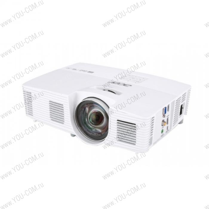 Acer projector H6517ST, 1080p/DLP/Short Throw (0.50:1)/3D/3200 Lm/10000:1/8000 Hrs/USB-mini B/HDMI/Wi-Fi via MHL Adapter(option)/2.5 kg/Carry case