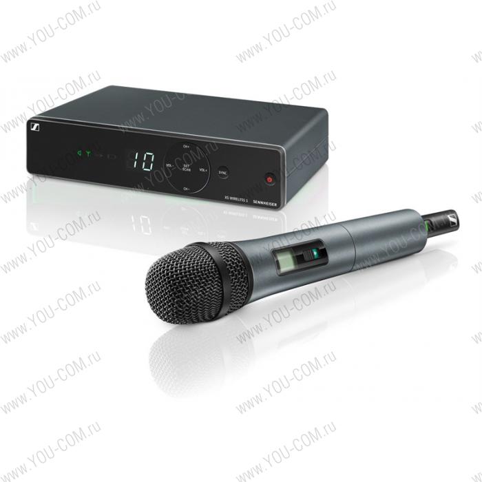 Sennheiser XSW 1-835-B Вокальная РЧ-система 614-638 МГц, 10 каналов, настольный приёмник, ручной передатчик, динамический капсюль (835), кардиоида